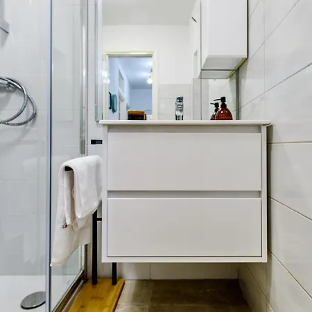 Pretty In The Centre - Old Town Apartment