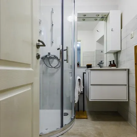 Pretty In The Centre - Old Town Apartment Zadar