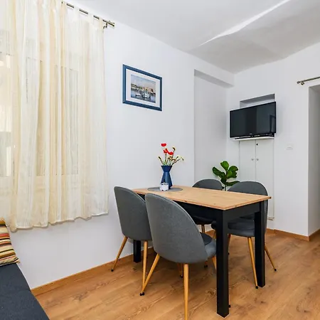 Pretty In The Centre - Old Town Zadar