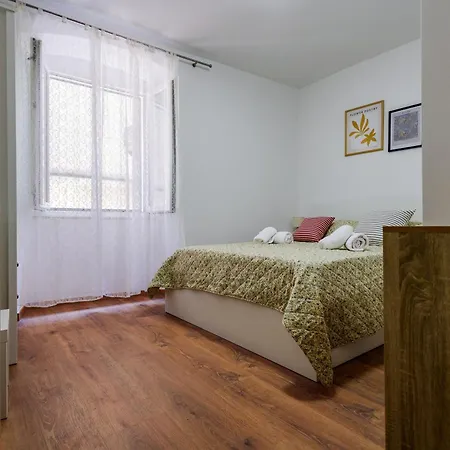 Pretty In The Centre - Old Town Zadar